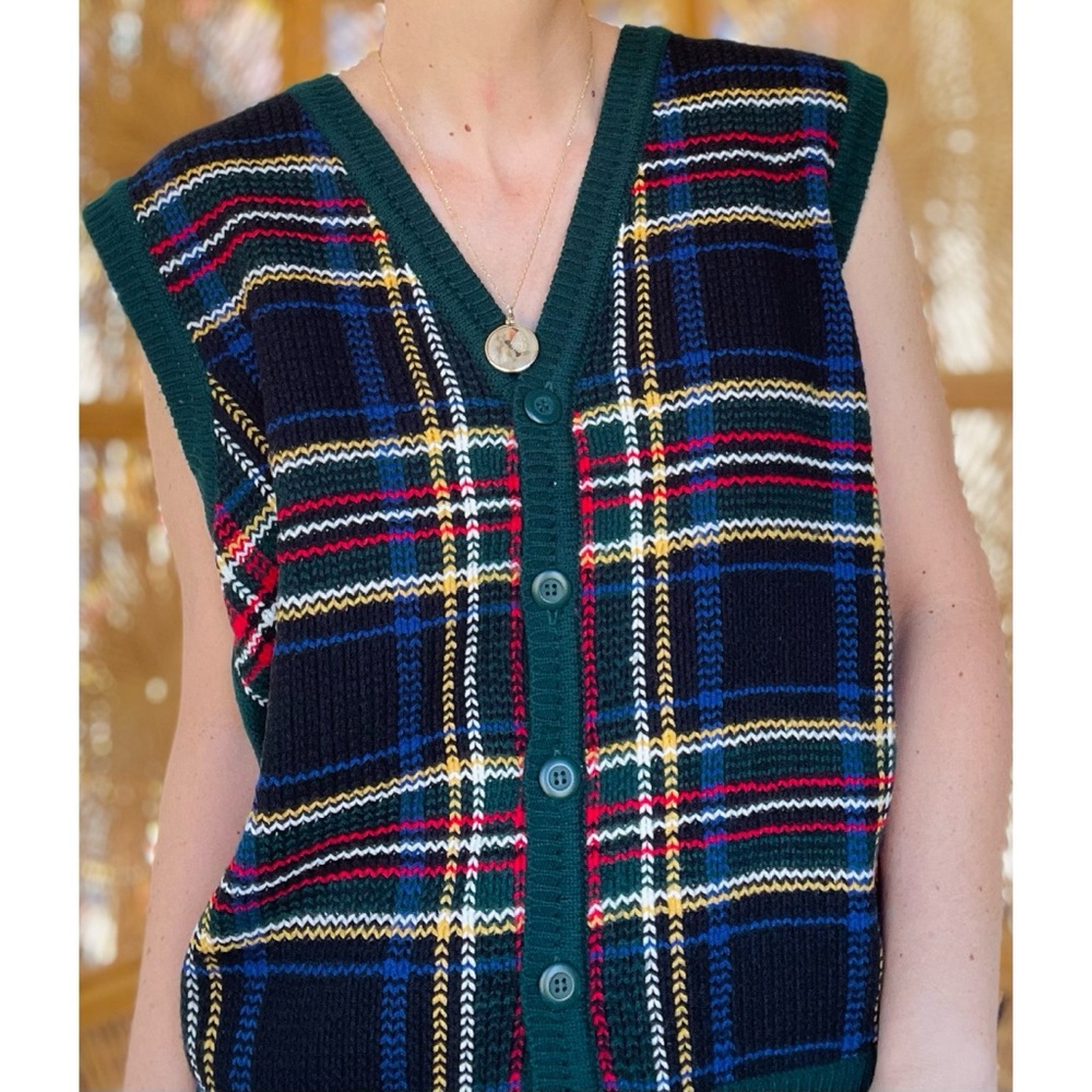 Vintage Jennifer Moore Green Knit Multicolored Plaid Button Front Sweater Vest